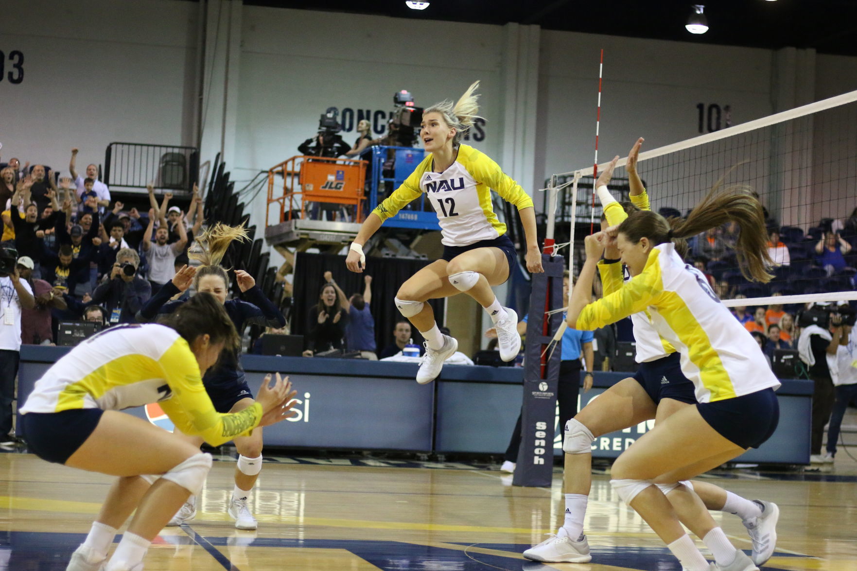 NAU Stuns #8 Gators